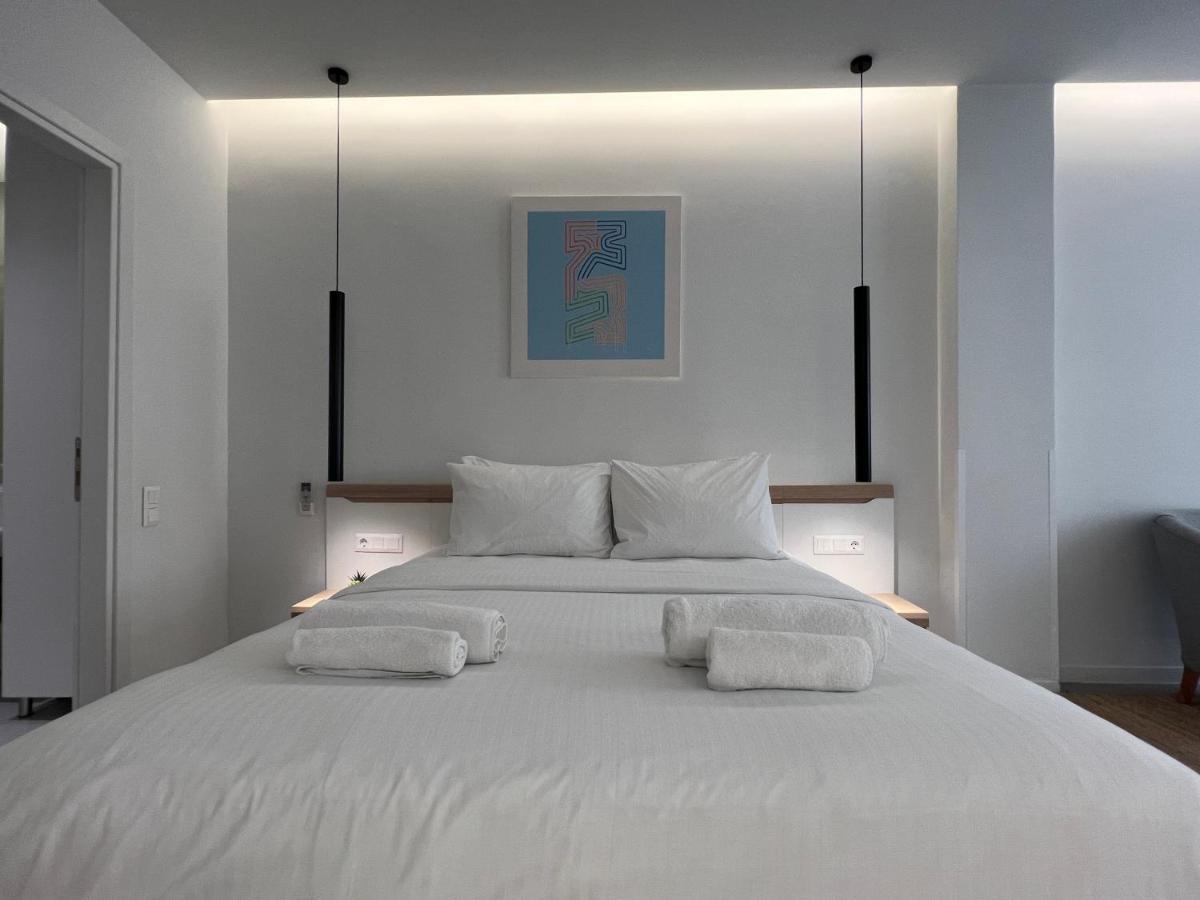 The Dazzling Glimpse Acropolis Suites Ateny Zewnętrze zdjęcie