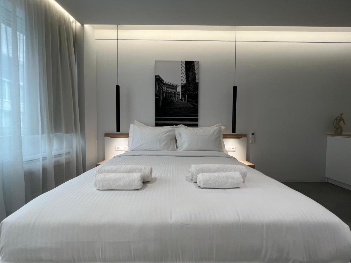 The Dazzling Glimpse Acropolis Suites Ateny Zewnętrze zdjęcie